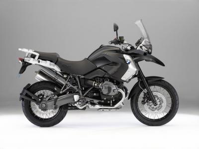 BMW R1200GS Triple Black - speciální edice 2011 - bmw_r1200gs_triple_black2.jpg